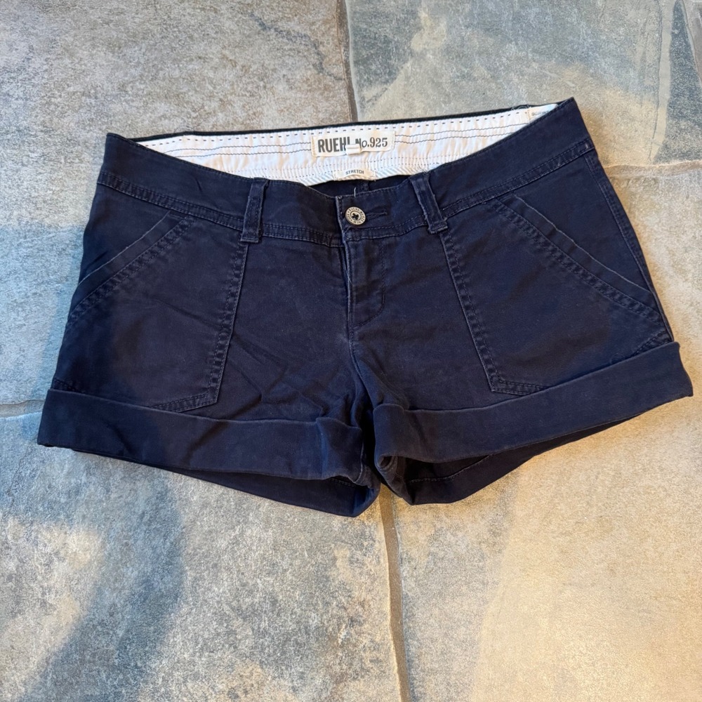 Ruehl 925 Y2K Low Rise Micro Mini Shorts Size 2 Stretch Navy Cargo Preppy Club